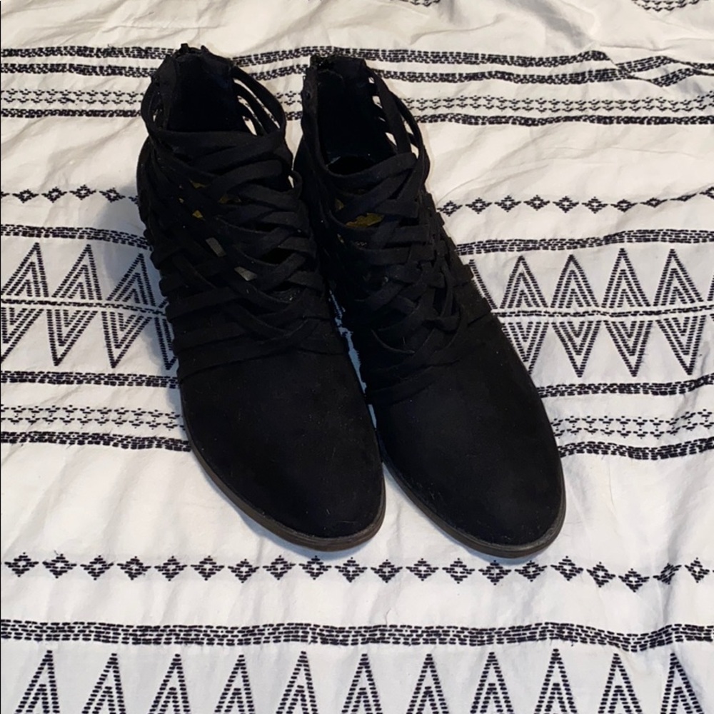 Black Booties